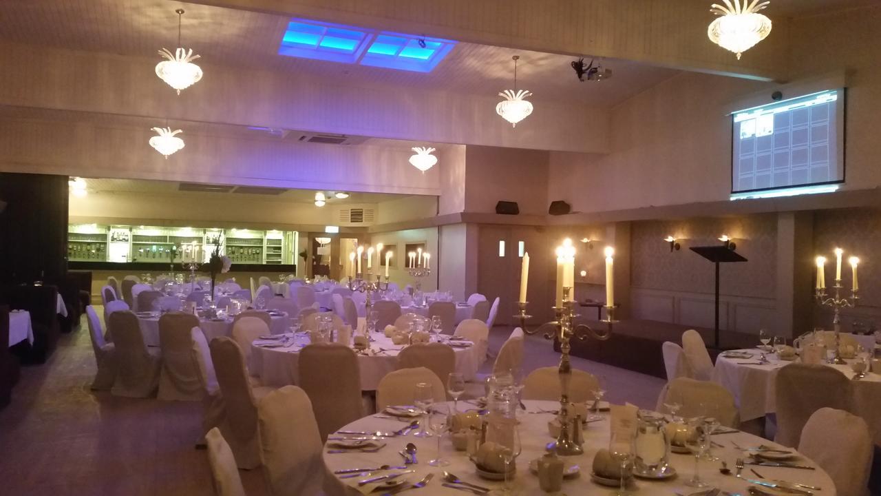 Creighton Hotel Clones Luaran gambar